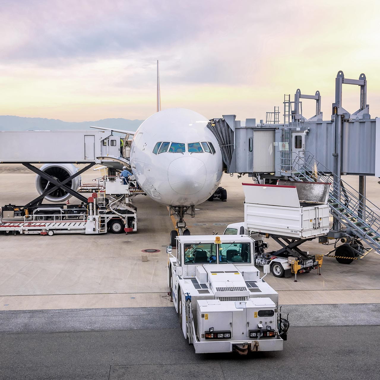 Flugzeug am Gate